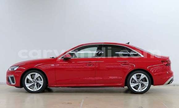 Nunua Ilio tumika Audi A4 Nyekundu Gari ndani ya Chingola nchini Zambia Nunua Ilio tumika Audi A4 Nyekundu Gari ndani ya Chingola nchini Zambia