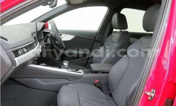 Nunua Ilio tumika Audi A4 Nyekundu Gari ndani ya Chingola nchini Zambia Nunua Ilio tumika Audi A4 Nyekundu Gari ndani ya Chingola nchini Zambia