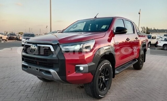 Tenga Tsaru Toyota Hilux Zvimwe Mota in Lusaka in Zambia