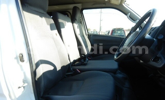 Acheter Occasion Voiture Toyota Hiace Blanc à Lusaka, Zambie Acheter Occasion Voiture Toyota Hiace Blanc à Lusaka, Zambie