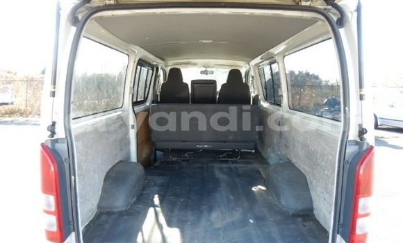 Acheter Occasion Voiture Toyota Hiace Blanc à Lusaka, Zambie Acheter Occasion Voiture Toyota Hiace Blanc à Lusaka, Zambie