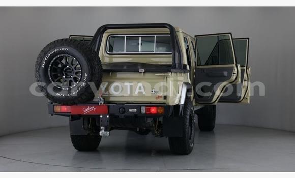 Tenga Tsaru Toyota Land Cruiser Beige Mota in Lusaka in Zambia Tenga Tsaru Toyota Land Cruiser Beige Mota in Lusaka in Zambia