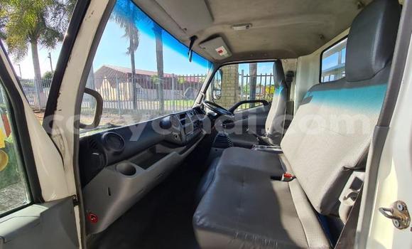 Tenga Tsaru Hino 300 Series Chena Rori in Lusaka in Zambia Tenga Tsaru Hino 300 Series Chena Rori in Lusaka in Zambia