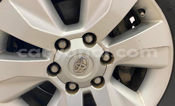 Acheter Occasion Voiture Toyota Hilux Blanc à Lusaka, Zambie Acheter Occasion Voiture Toyota Hilux Blanc à Lusaka, Zambie