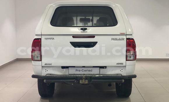 Acheter Occasion Voiture Toyota Hilux Blanc à Lusaka, Zambie Acheter Occasion Voiture Toyota Hilux Blanc à Lusaka, Zambie