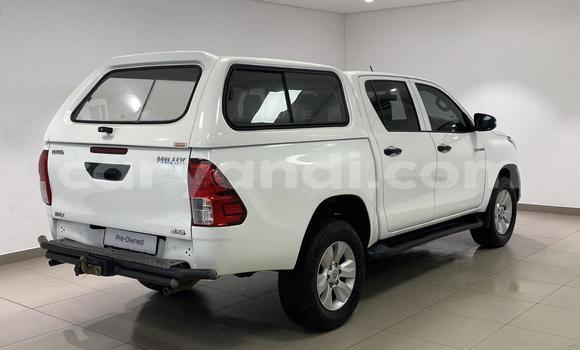 Acheter Occasion Voiture Toyota Hilux Blanc à Lusaka, Zambie Acheter Occasion Voiture Toyota Hilux Blanc à Lusaka, Zambie