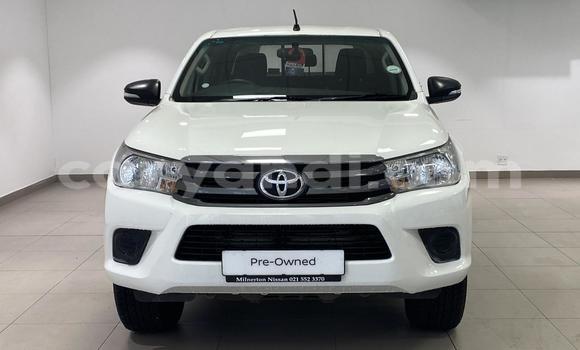Acheter Occasion Voiture Toyota Hilux Blanc à Lusaka, Zambie Acheter Occasion Voiture Toyota Hilux Blanc à Lusaka, Zambie