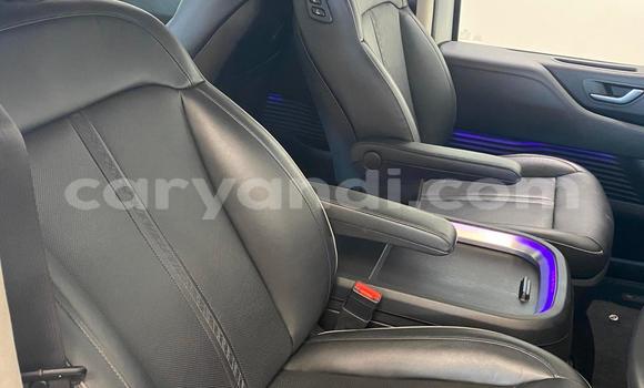 Nunua Ilio tumika Hyundai Starex Nyeupe Gari ndani ya Lusaka nchini Zambia Nunua Ilio tumika Hyundai Starex Nyeupe Gari ndani ya Lusaka nchini Zambia