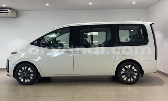Nunua Ilio tumika Hyundai Starex Nyeupe Gari ndani ya Lusaka nchini Zambia Nunua Ilio tumika Hyundai Starex Nyeupe Gari ndani ya Lusaka nchini Zambia