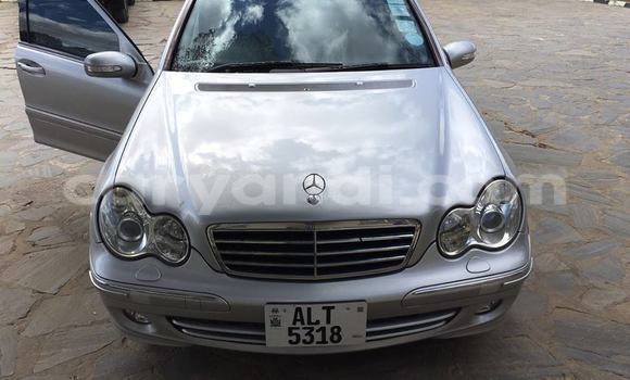 Nunua Ilio tumika Mercedes‒Benz 190 Fedha Gari ndani ya Chingola nchini Zambia Nunua Ilio tumika Mercedes‒Benz 190 Fedha Gari ndani ya Chingola nchini Zambia