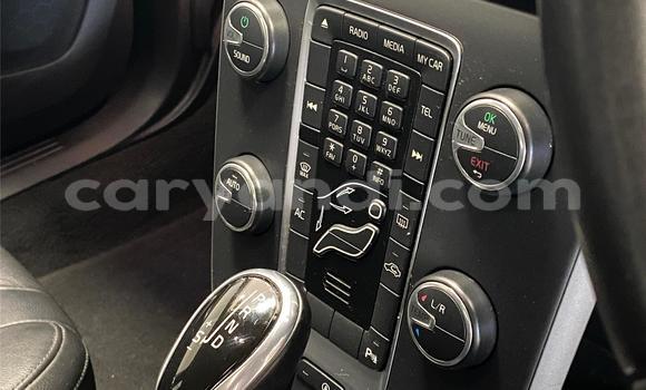 Buy Used Volvo V40 White Car in Chingola in Zambia Buy Used Volvo V40 White Car in Chingola in Zambia