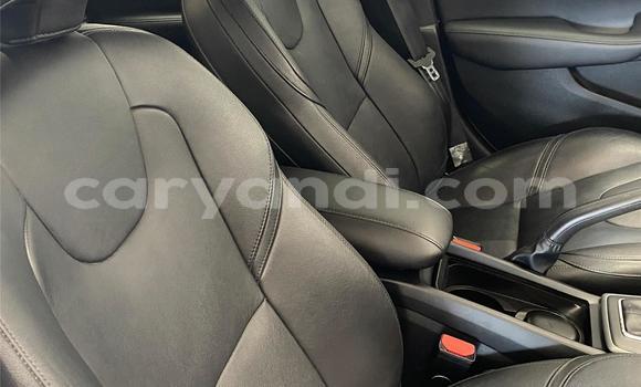 Buy Used Volvo V40 White Car in Chingola in Zambia Buy Used Volvo V40 White Car in Chingola in Zambia
