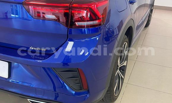 Buy Used Volkswagen T-Roc Blue Car in Lusaka in Zambia Buy Used Volkswagen T-Roc Blue Car in Lusaka in Zambia
