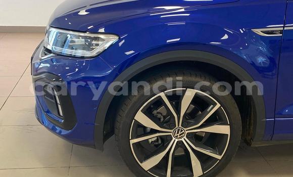 Buy Used Volkswagen T-Roc Blue Car in Lusaka in Zambia Buy Used Volkswagen T-Roc Blue Car in Lusaka in Zambia
