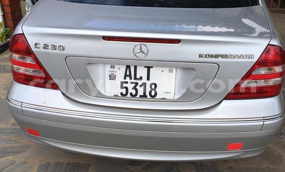 Nunua Ilio tumika Mercedes‒Benz 190 Fedha Gari ndani ya Chingola nchini Zambia Nunua Ilio tumika Mercedes‒Benz 190 Fedha Gari ndani ya Chingola nchini Zambia