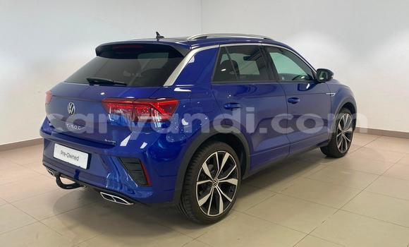 Buy Used Volkswagen T-Roc Blue Car in Lusaka in Zambia Buy Used Volkswagen T-Roc Blue Car in Lusaka in Zambia