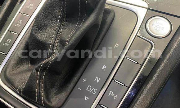 Buy Used Volkswagen Golf R White Car in Lusaka in Zambia Buy Used Volkswagen Golf R White Car in Lusaka in Zambia