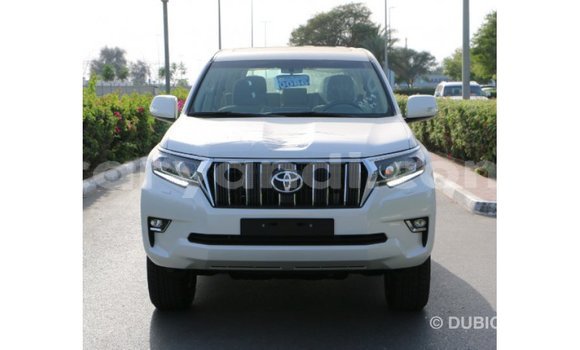Acheter Import Voiture Toyota Prado Blanc à Import - Dubai, Zambie Acheter Import Voiture Toyota Prado Blanc à Import - Dubai, Zambie