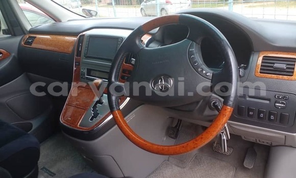 Acheter Occasion Voiture Toyota Alphard Blanc à Lusaka, Zambie Acheter Occasion Voiture Toyota Alphard Blanc à Lusaka, Zambie