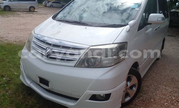 Acheter Occasion Voiture Toyota Alphard Blanc à Lusaka, Zambie Acheter Occasion Voiture Toyota Alphard Blanc à Lusaka, Zambie