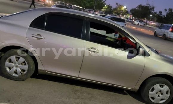 Nunua Ilio tumika Toyota Axio Fedha Gari ndani ya Lusaka nchini Zambia