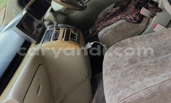 Acheter Occasion Voiture Nissan Elgrand Gris à Lusaka, Zambie Acheter Occasion Voiture Nissan Elgrand Gris à Lusaka, Zambie