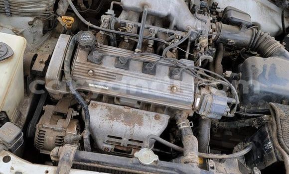 Acheter Occasion Voiture Toyota Corolla Blanc à Lusaka, Zambie Acheter Occasion Voiture Toyota Corolla Blanc à Lusaka, Zambie