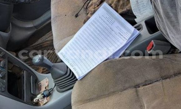 Acheter Occasion Voiture Toyota Corolla Blanc à Lusaka, Zambie Acheter Occasion Voiture Toyota Corolla Blanc à Lusaka, Zambie