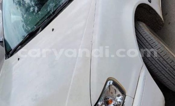 Acheter Occasion Voiture Toyota Corolla Blanc à Lusaka, Zambie Acheter Occasion Voiture Toyota Corolla Blanc à Lusaka, Zambie
