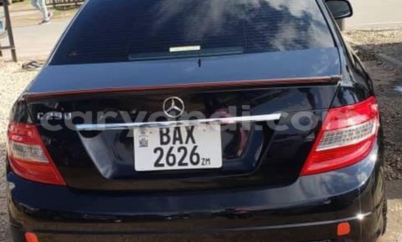 Acheter Occasion Voiture Mercedes-Benz C-Classe Noir à Lusaka, Zambie Acheter Occasion Voiture Mercedes-Benz C-Classe Noir à Lusaka, Zambie