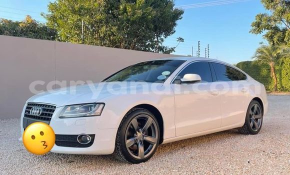 Buy Used Audi A5 White Car in Lusaka in Zambia
