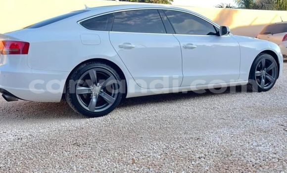 Acheter Occasion Voiture Audi A5 Blanc à Lusaka, Zambie Acheter Occasion Voiture Audi A5 Blanc à Lusaka, Zambie