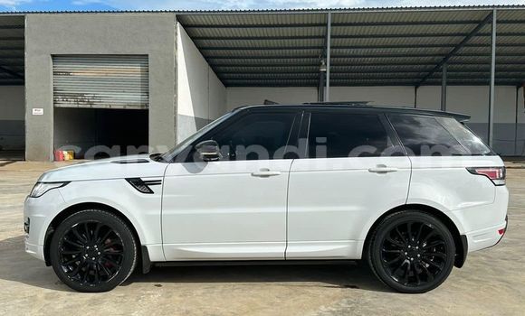 Nunua Ilio tumika Land Rover Range Rover Sport Nyeupe Gari ndani ya Lusaka nchini Zambia