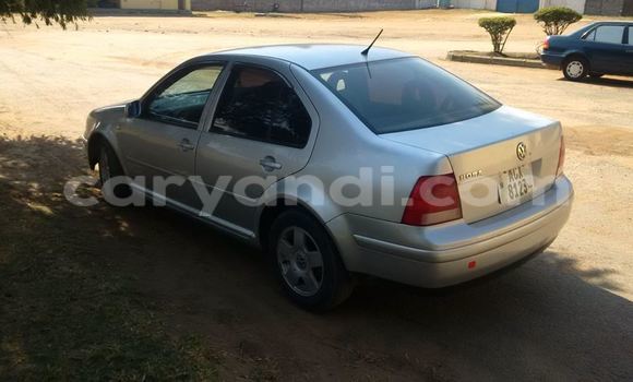 Nunua Ilio tumika Volkswagen Beetle Fedha Gari ndani ya Kitwe nchini Zambia Nunua Ilio tumika Volkswagen Beetle Fedha Gari ndani ya Kitwe nchini Zambia