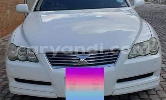 Nunua Ilio tumika Toyota Mark X Nyeupe Gari ndani ya Lusaka nchini Zambia Nunua Ilio tumika Toyota Mark X Nyeupe Gari ndani ya Lusaka nchini Zambia