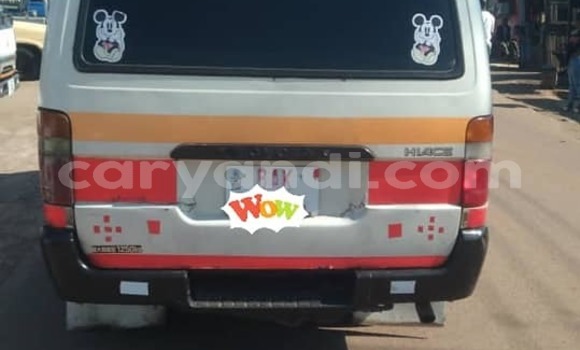Acheter Occasion Voiture Toyota Hiace Blanc à Lusaka, Zambie Acheter Occasion Voiture Toyota Hiace Blanc à Lusaka, Zambie