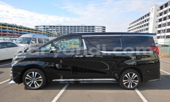 Tenga Tsaru Toyota Alphard Nhema Mota in Lusaka in Zambia Tenga Tsaru Toyota Alphard Nhema Mota in Lusaka in Zambia