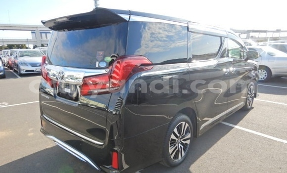 Tenga Tsaru Toyota Alphard Nhema Mota in Lusaka in Zambia Tenga Tsaru Toyota Alphard Nhema Mota in Lusaka in Zambia