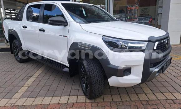 Buy Used Toyota Hilux White Car in Lusaka in Zambia Buy Used Toyota Hilux White Car in Lusaka in Zambia