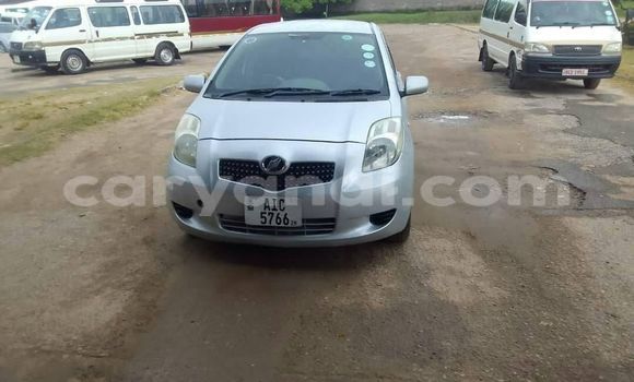 Tenga Tsaru Toyota Vitz Sirivha Mota in Kitwe in Zambia