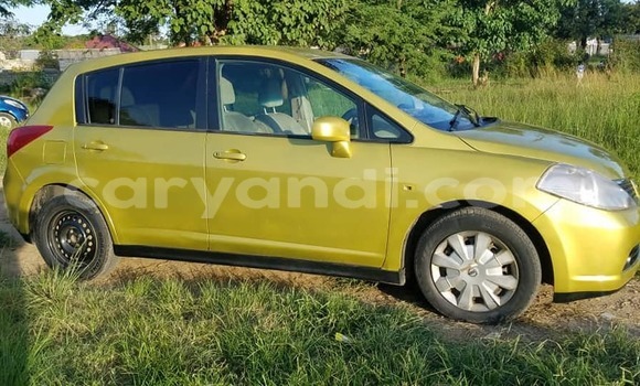 Acheter Occasion Voiture Nissan Tiida Vert à Lusaka, Zambie Acheter Occasion Voiture Nissan Tiida Vert à Lusaka, Zambie