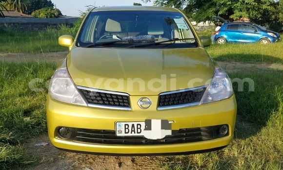 Acheter Occasion Voiture Nissan Tiida Vert à Lusaka, Zambie Acheter Occasion Voiture Nissan Tiida Vert à Lusaka, Zambie
