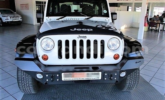 Acheter Occasion Voiture Jeep Wrangler Blanc à Lusaka, Zambie Acheter Occasion Voiture Jeep Wrangler Blanc à Lusaka, Zambie