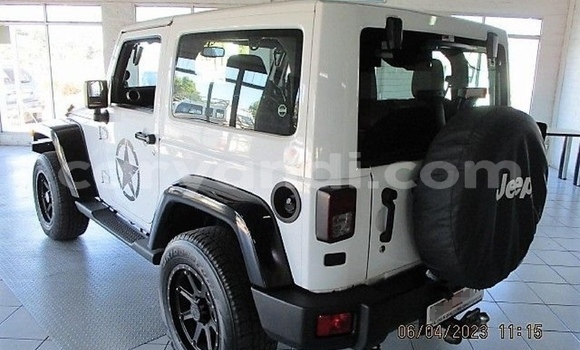 Acheter Occasion Voiture Jeep Wrangler Blanc à Lusaka, Zambie Acheter Occasion Voiture Jeep Wrangler Blanc à Lusaka, Zambie