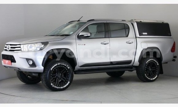 Acheter Occasion Voiture Toyota Hilux Gris à Lusaka, Zambie Acheter Occasion Voiture Toyota Hilux Gris à Lusaka, Zambie