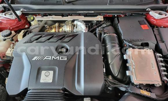 Tenga Tsaru Mercedes-Benz GLC 250D Tsvuku Mota in Lusaka in Zambia Tenga Tsaru Mercedes-Benz GLC 250D Tsvuku Mota in Lusaka in Zambia