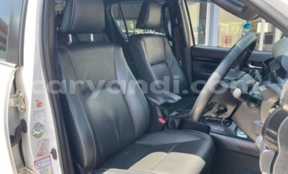 Tenga Tsaru Toyota Hilux Chena Mota in Lusaka in Zambia Tenga Tsaru Toyota Hilux Chena Mota in Lusaka in Zambia