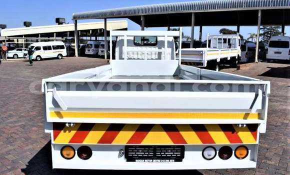 Buy Used Toyota Dyna White Truck in Chilanga in Lusaka Buy Used Toyota Dyna White Truck in Chilanga in Lusaka