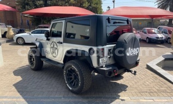 Tenga Tsaru Jeep Wrangler Sirivha Mota in Lusaka in Zambia Tenga Tsaru Jeep Wrangler Sirivha Mota in Lusaka in Zambia