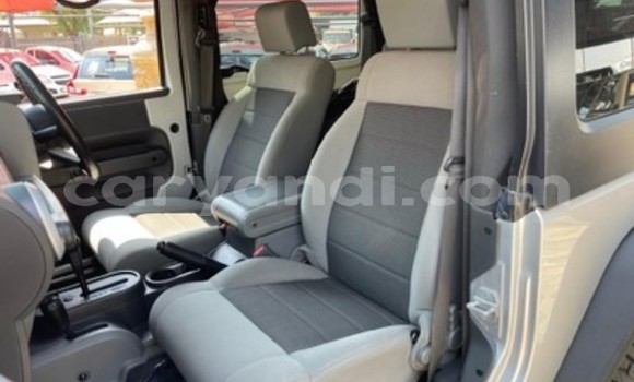 Tenga Tsaru Jeep Wrangler Sirivha Mota in Lusaka in Zambia Tenga Tsaru Jeep Wrangler Sirivha Mota in Lusaka in Zambia